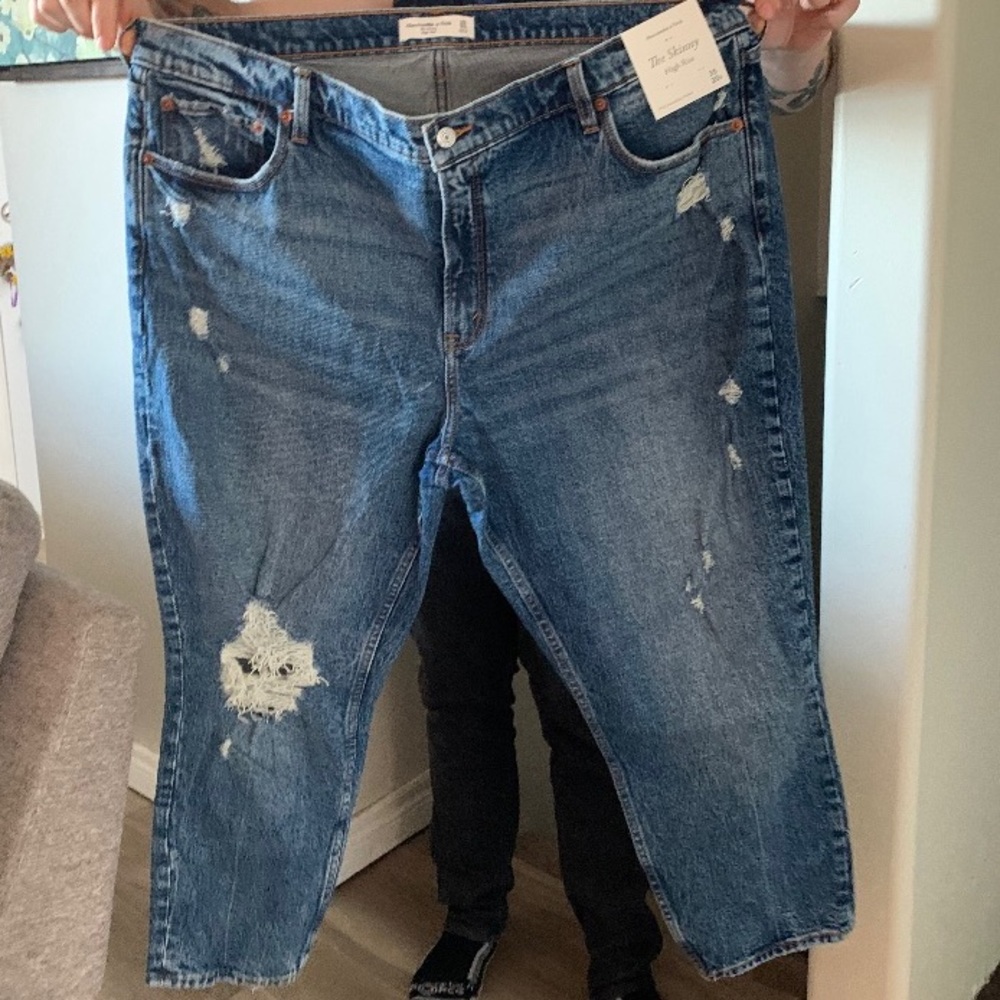 Abercrombie high rise skinny